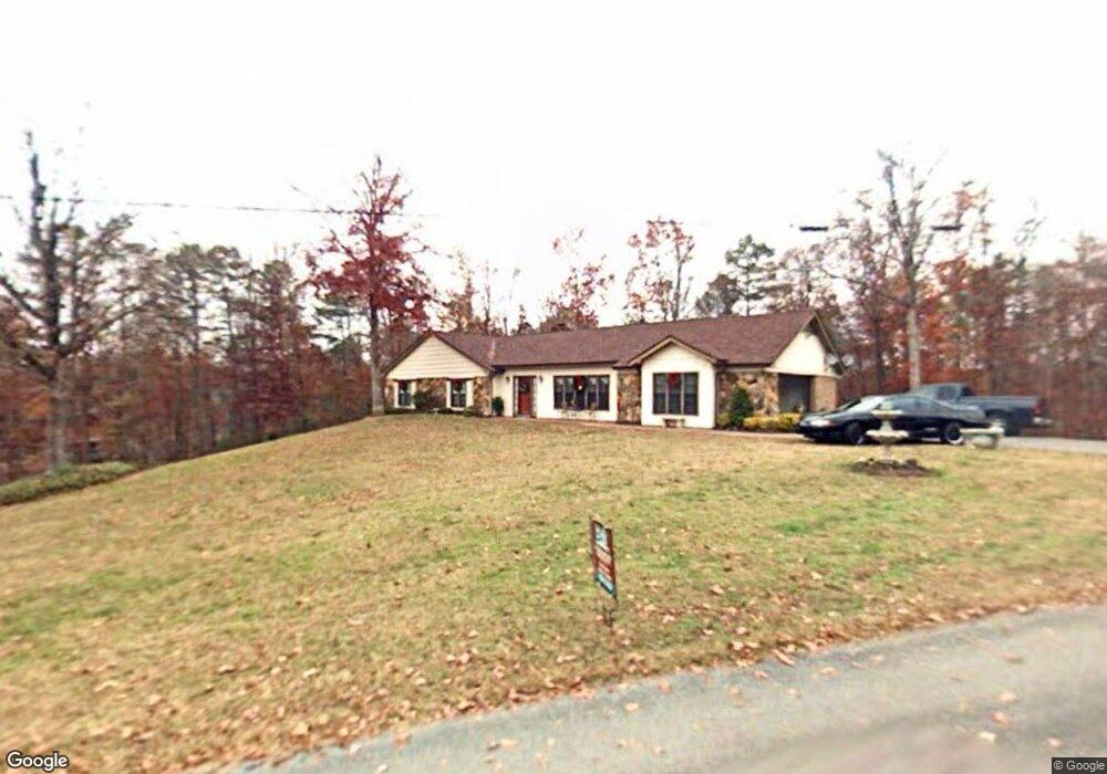 651 Camelot Cir NW, Calhoun, GA 30701 - photo 1