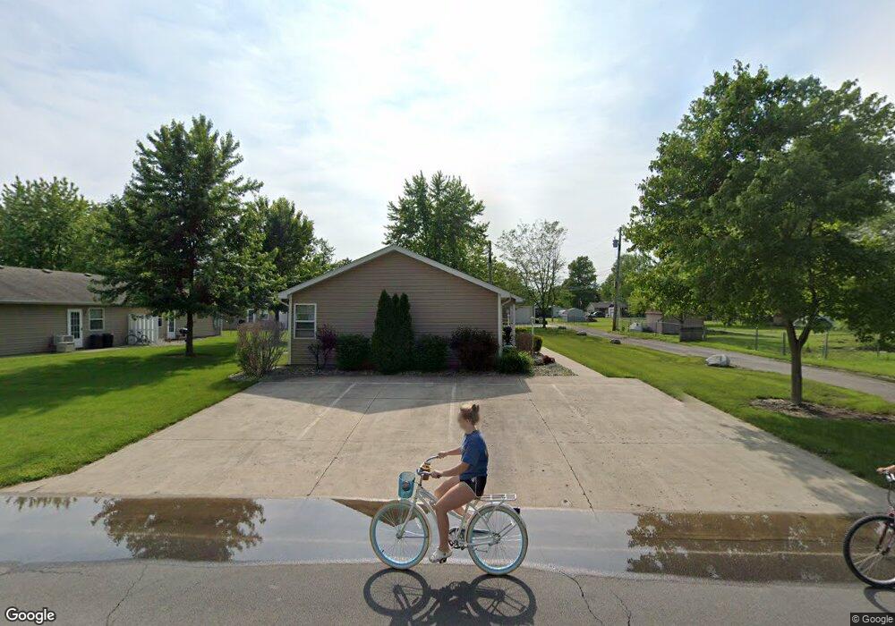 1020 S Wayne St unit 1022, Bluffton, IN 46714 - photo 1