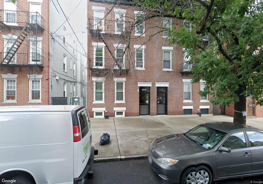 2264 42nd St, Long Island City, NY 11105 - photo 1