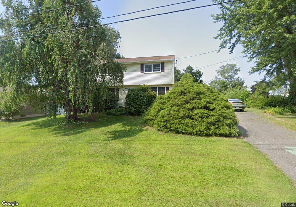 24 Pinewood Rd, Ludlow, MA 01056 - photo 1