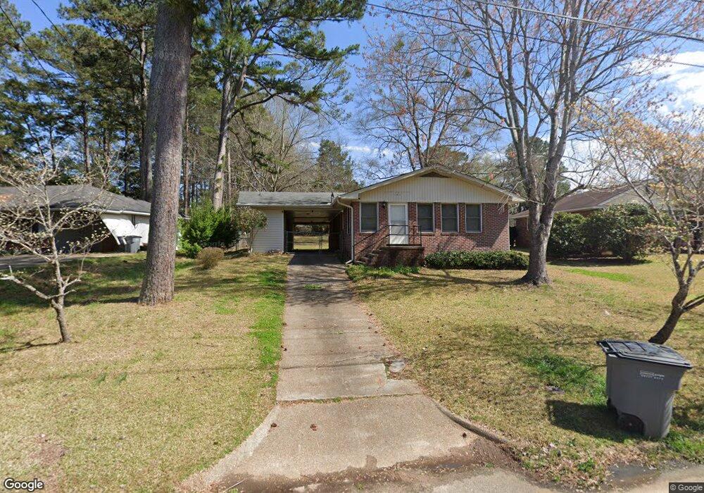 141 Bonaventure Dr, Lagrange, GA 30241 - photo 1