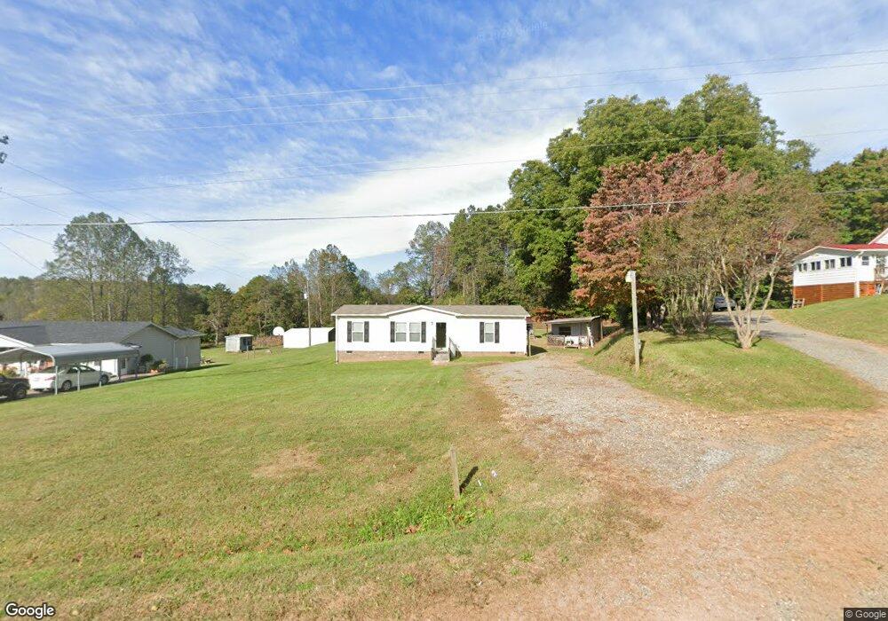 8811 Chatham Rd, Martinsville, VA 24112 - photo 1