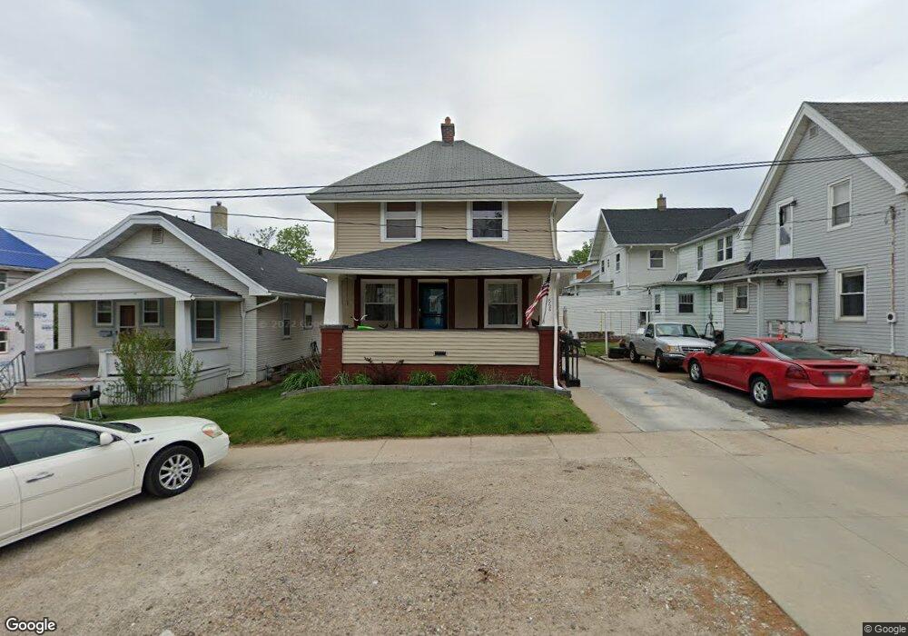 868 18th St SE, Cedar Rapids, IA 52403 - photo 1