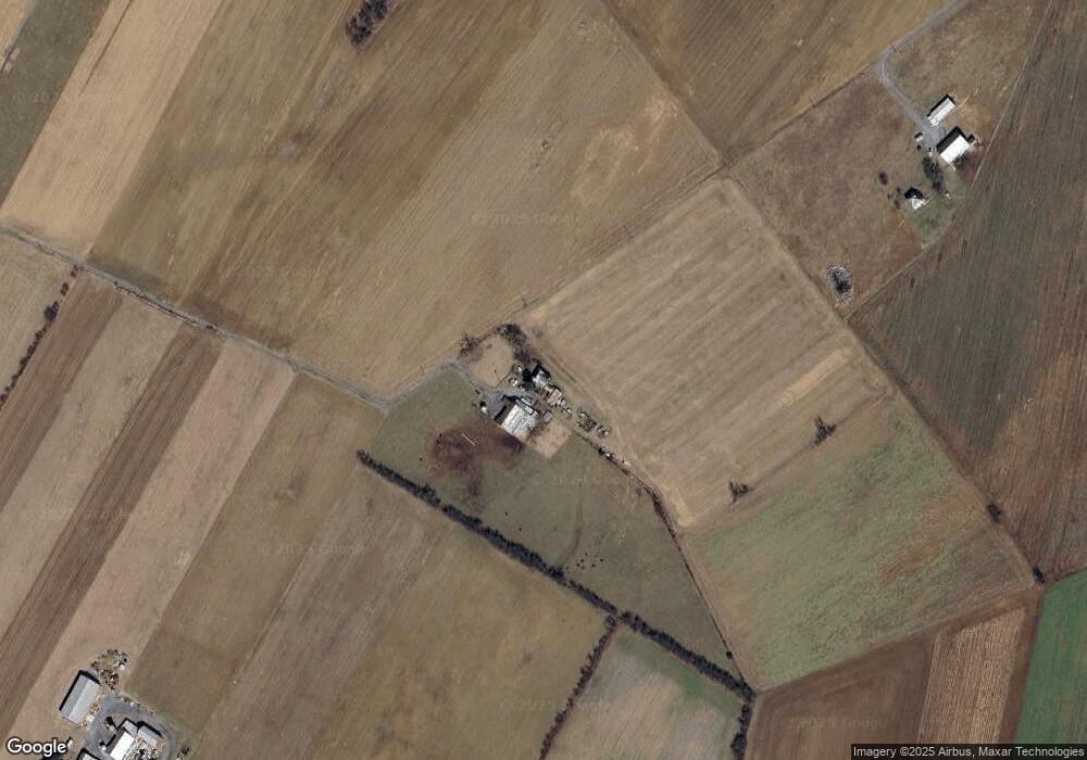 2876 Mercersburg Rd, Saint Thomas, PA 17252 - photo 1