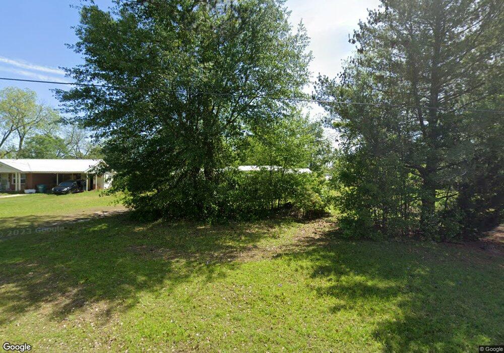 618 N Marlin St, Doerun, GA 31744 - photo 1