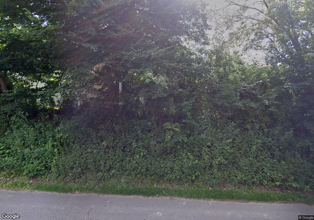 6170 Upper Straits Blvd, West Bloomfield, MI 48324 - photo 1