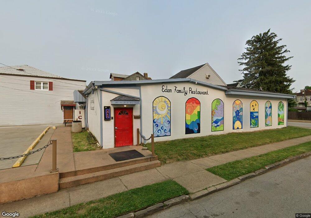 135 Virginia St, Wheeling, WV 26003 - photo 1