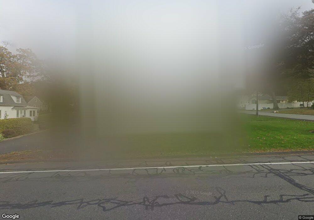 312 S Middletown Rd, Nanuet, NY 10954 - photo 1