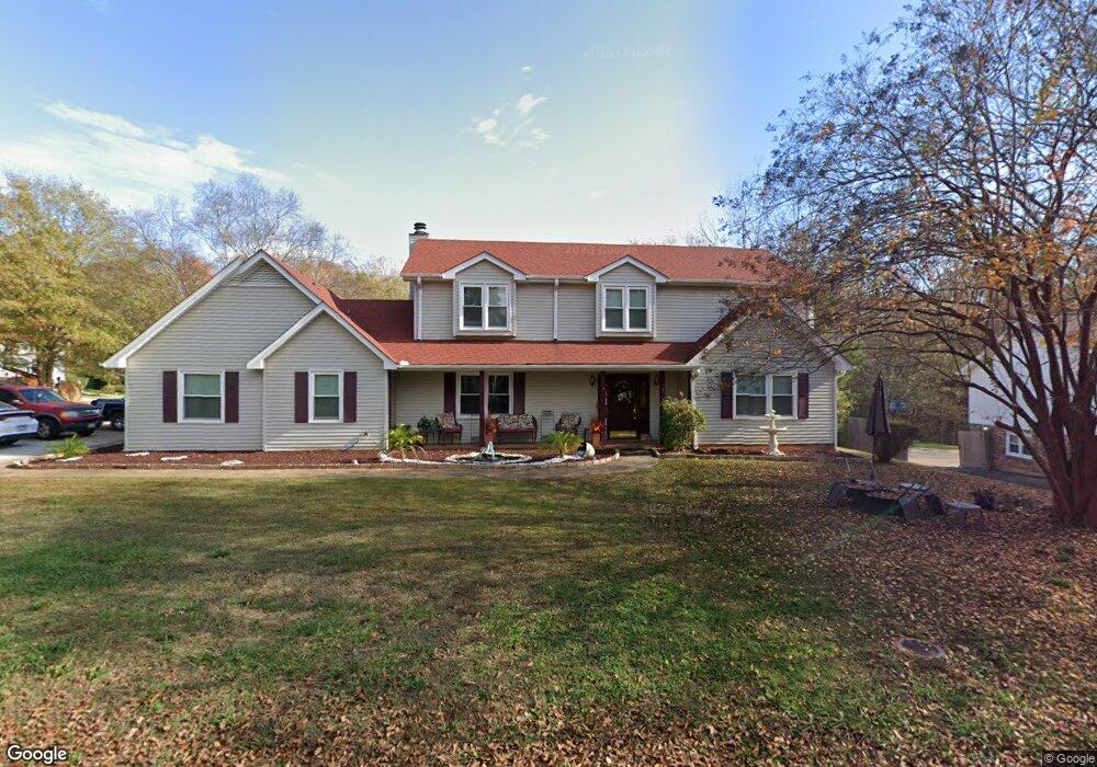 705 Brooks Rd, Mauldin, SC 29662 - photo 1