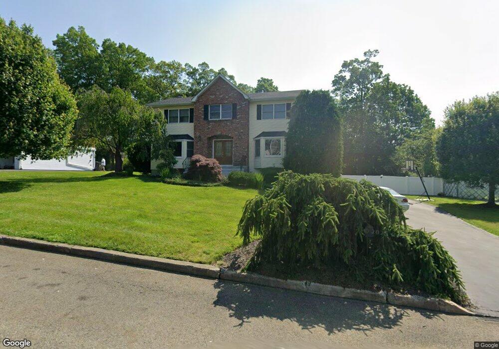 2 Hobbs Ct, Pomona, NY 10970 - photo 1