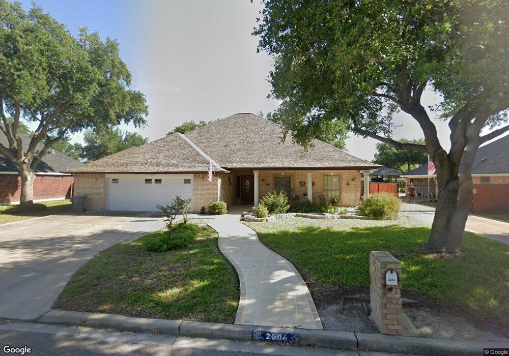 2006 Mesa Dr, Edinburg, TX 78539 - photo 1