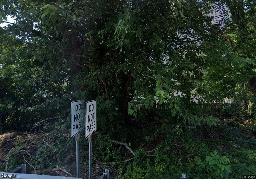 095 N Maple Rd, Enfield, CT 06082 - photo 1