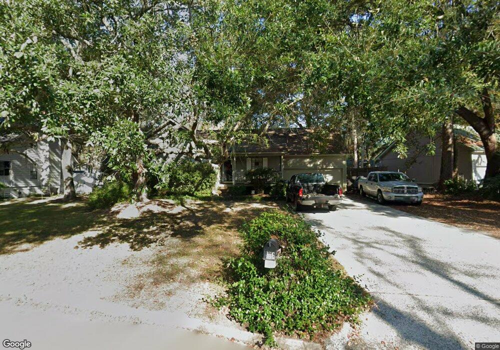 106 S Sheftall Cir, Savannah, GA 31410 - photo 1