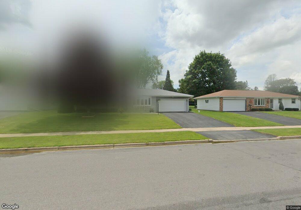 290 Park St, Oregon, WI 53575 - photo 1