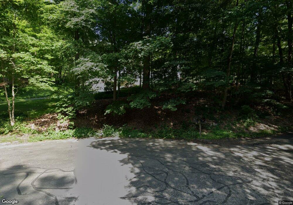 5 Little River Ln, Redding, CT 06896 - photo 1