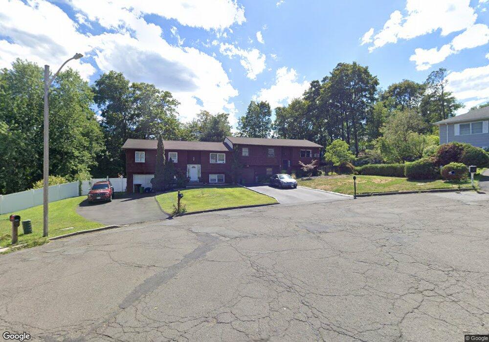 30 Sinclair Ct, Spring Valley, NY 10977 - photo 1