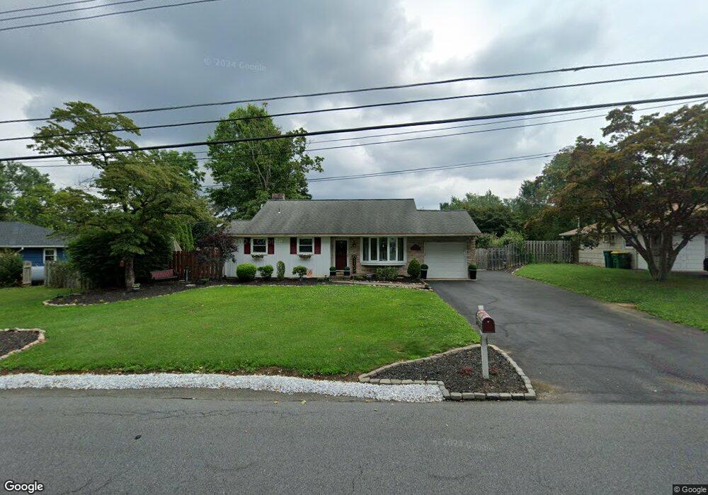 200 Old Orchard Dr, Easton, PA 18045 - photo 1