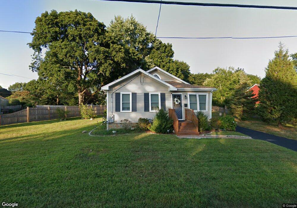 334 Pine St, South Weymouth, MA 02190 - photo 1
