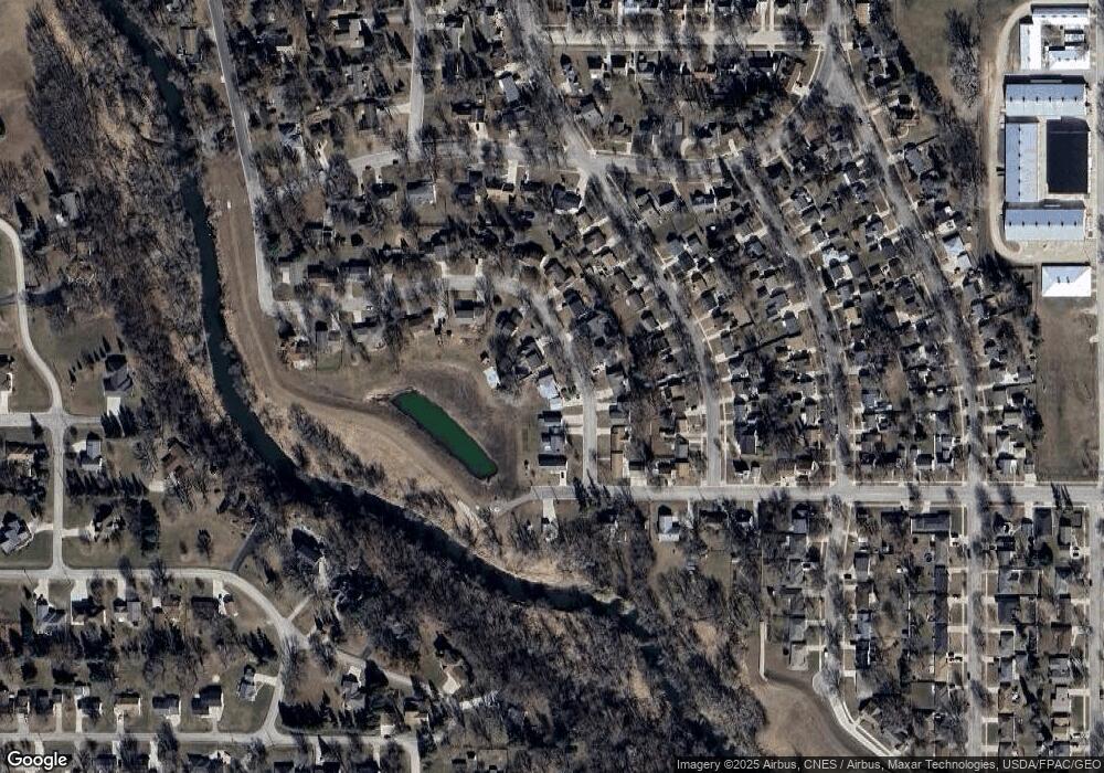 802 20th St SW, Austin, MN 55912 - photo 1