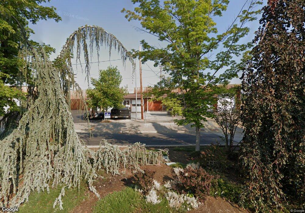 421 N Spring St, Klamath Falls, OR 97601 - photo 1