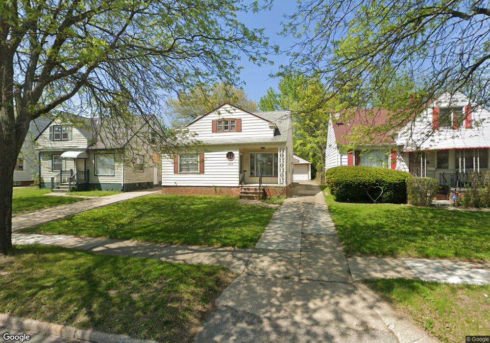 21219 Libby Rd, Maple Heights, OH 44137 - photo 1