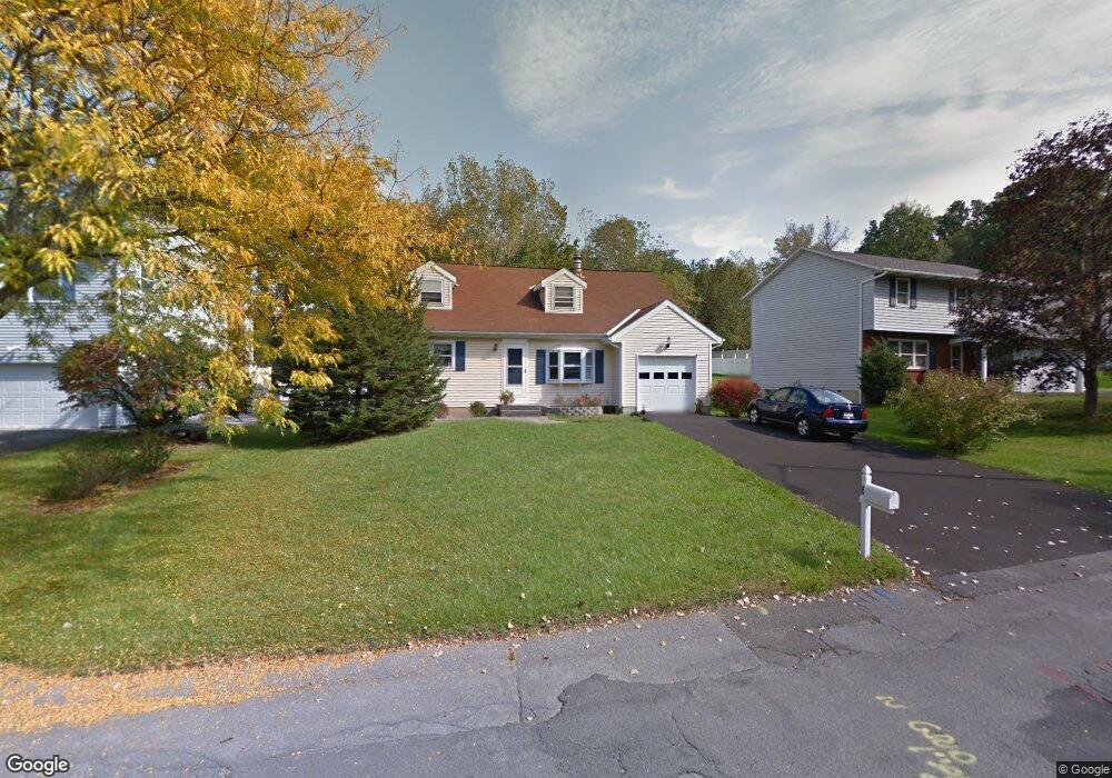 6 Aspen Cir, Albany, NY 12208 - photo 1