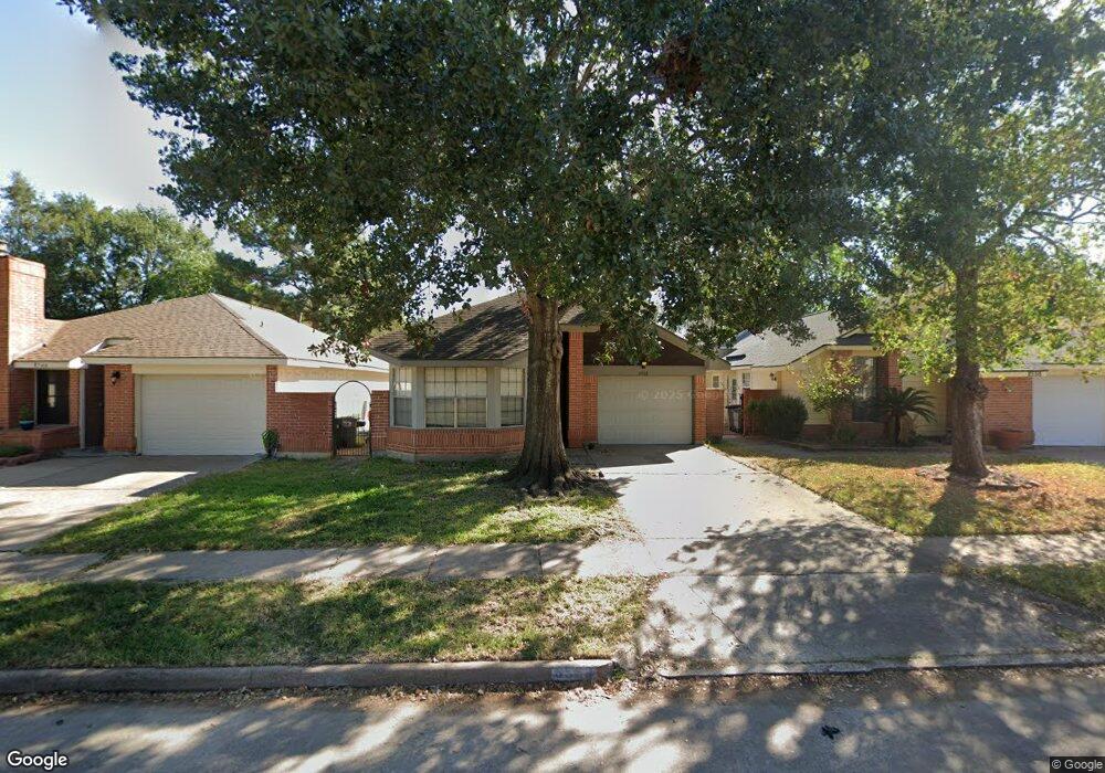 8562 Pool Creek Dr, Houston, TX 77095 - photo 1