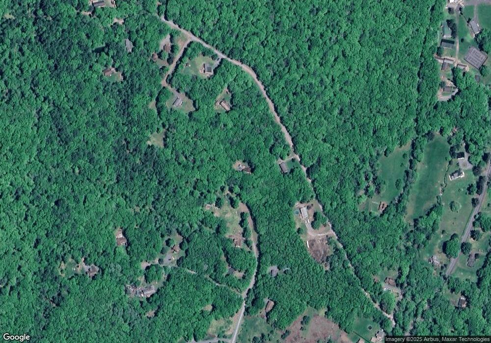 140 Mountainview Rd, Greeley, PA 18425 - photo 1