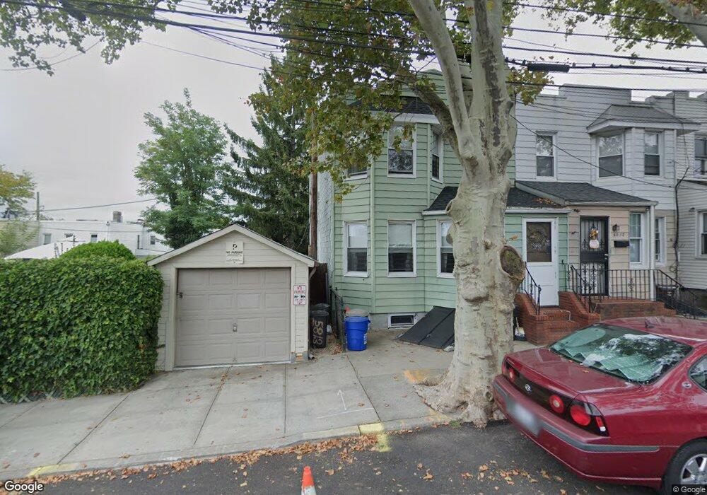 6013 59th Ave, Maspeth, NY 11378 - photo 1