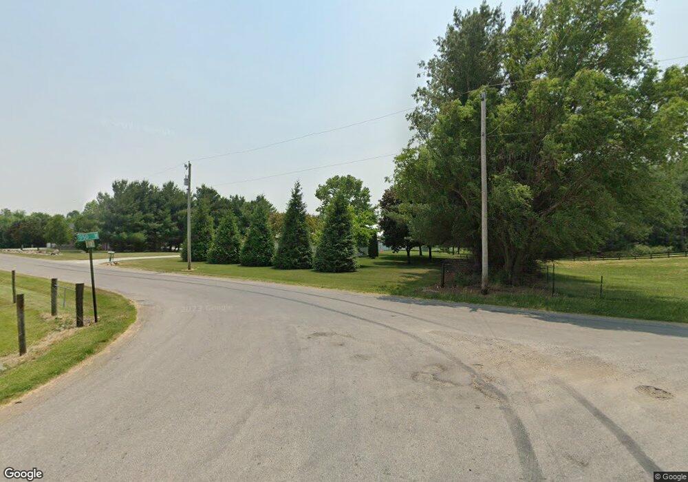 9483 W Hepton Rd, Nappanee, IN 46550 - photo 1