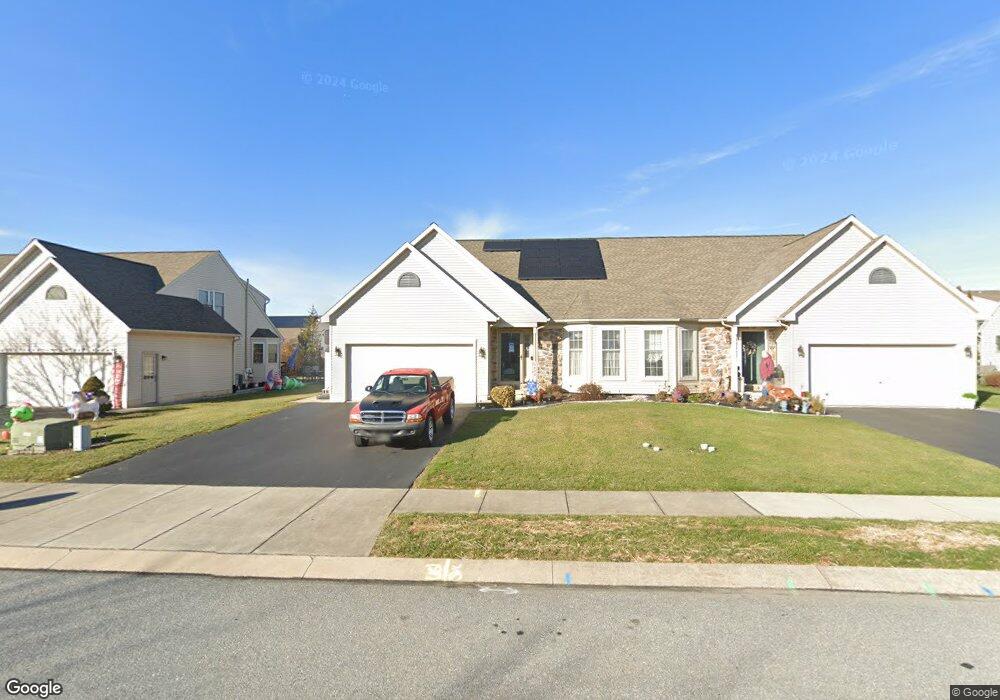 3448 Green Leaf Dr, Mount Joy, PA 17552 - photo 1