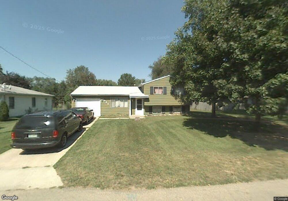 1020 Markle Ave, Elkhart, IN 46517 - photo 1