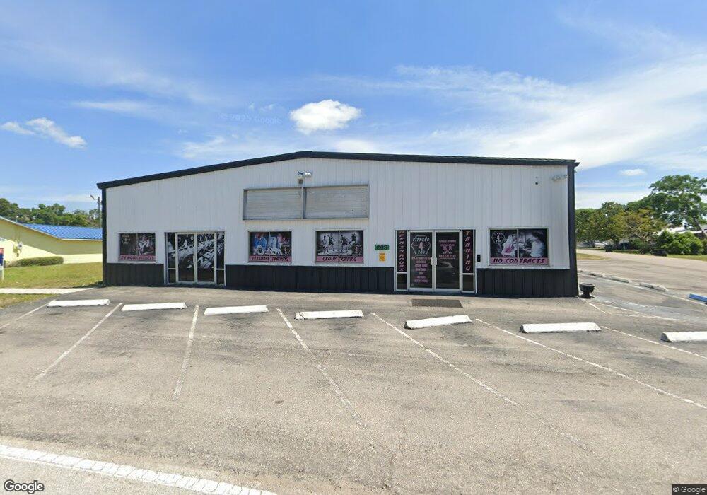 208 S Main Ave, Lake Placid, FL 33852 - photo 1