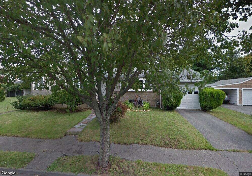 24 Bates Rd, Swampscott, MA 01907 - photo 1