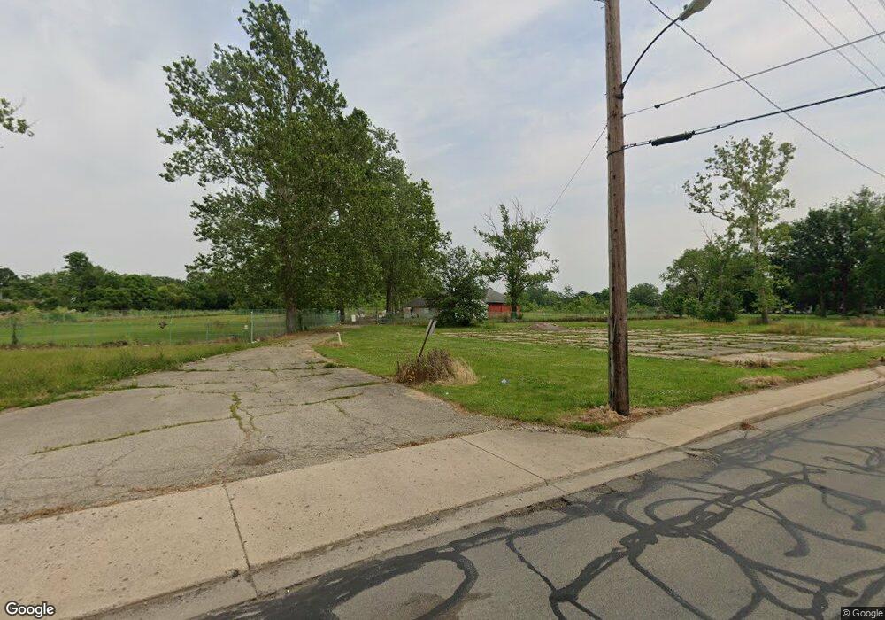 1900 Columbus Ave, Anderson, IN 46016 - photo 1