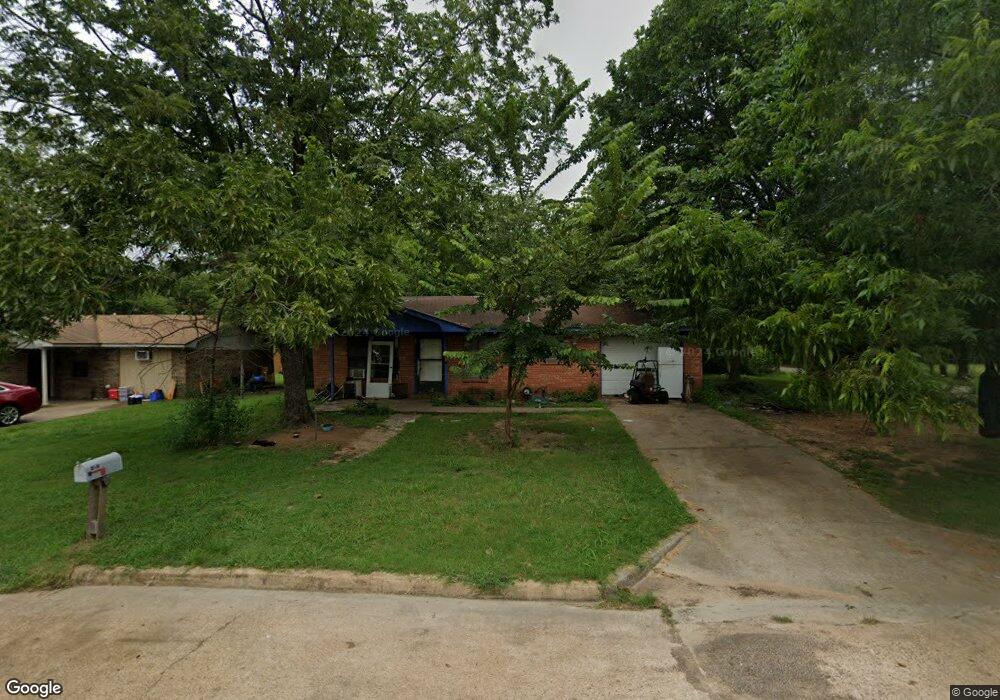 602 S G St, Hugo, OK 74743 - photo 1