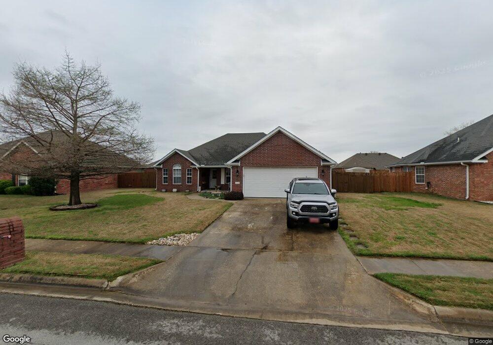 710 Grant Ave, Prairie Grove, AR 72753 - photo 1