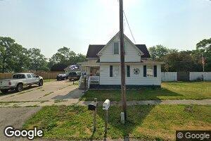 107 N Division St, Stanford, IL 61774