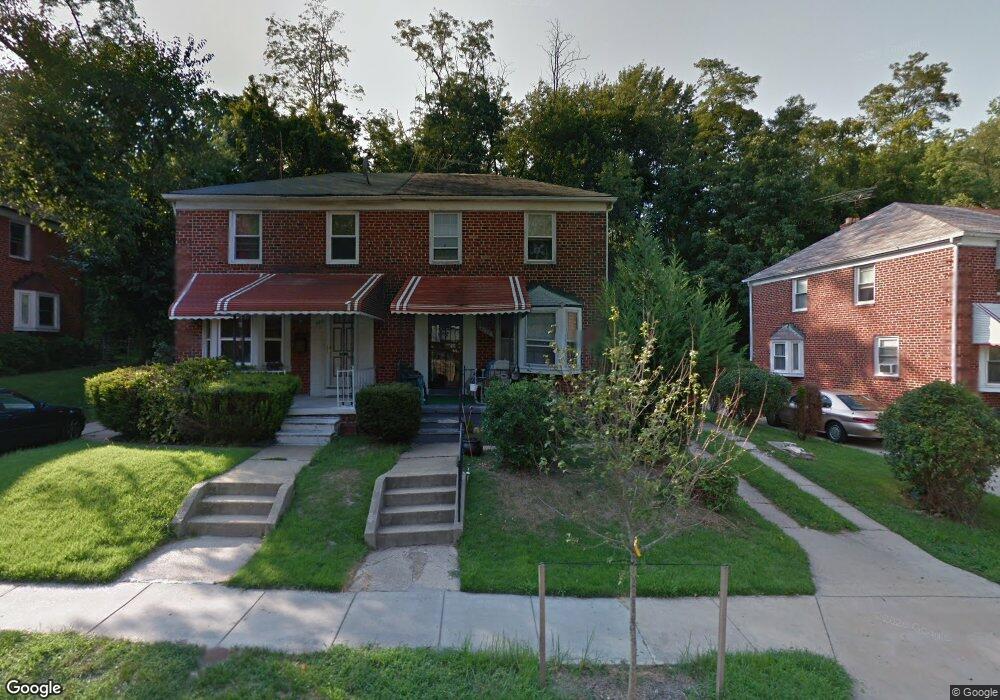 4808 Briarclift Rd, Baltimore, MD 21229 - photo 1