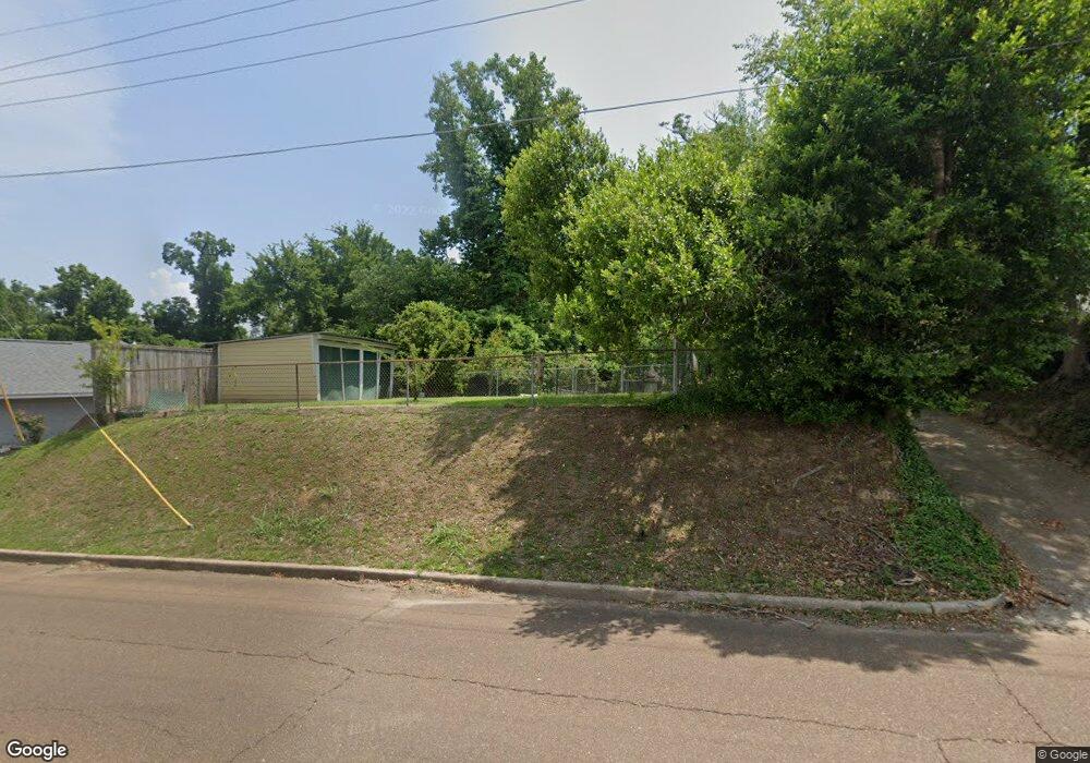 8 E Franklin St, Natchez, MS 39120 - photo 1