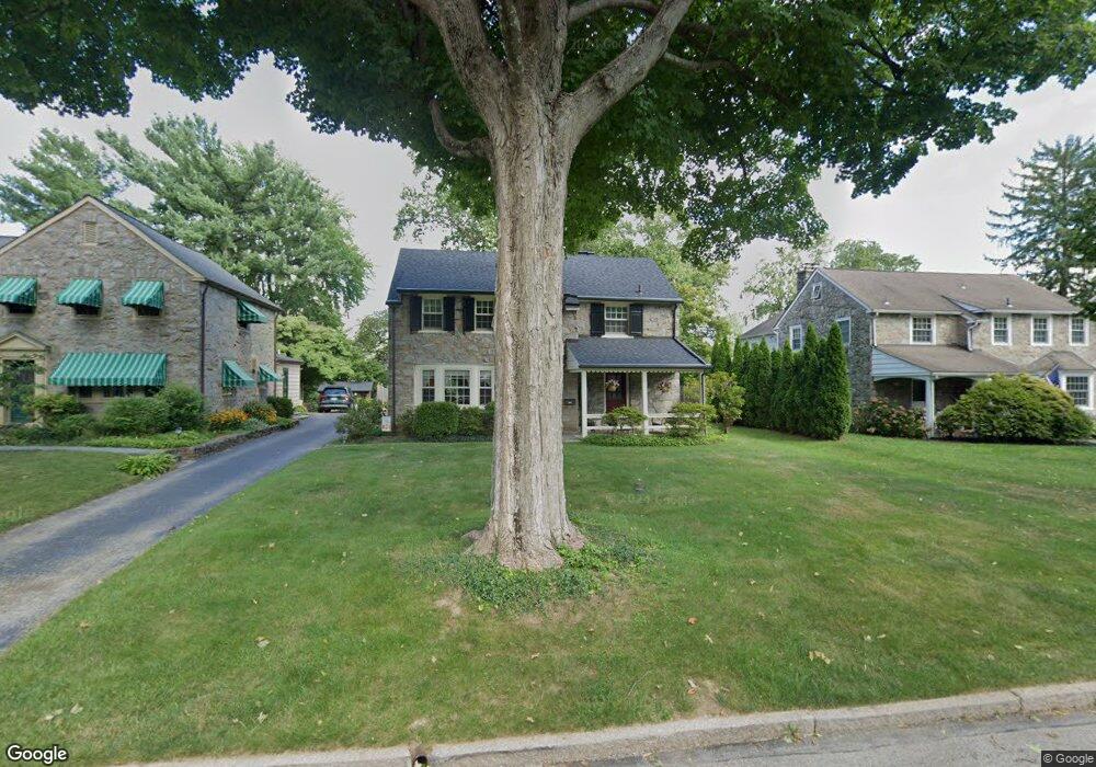 719 Greythorne Rd, Wynnewood, PA 19096 - photo 1