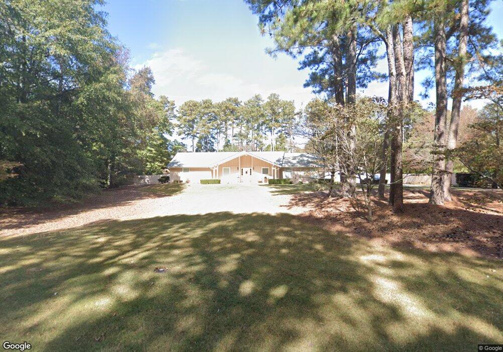 1040 Vineyard Dr SE, Conyers, GA 30013 - photo 1