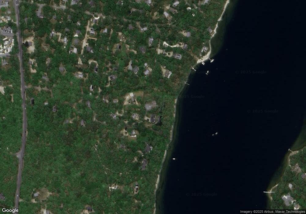 30 Cronig Ave, Vineyard Haven, MA 02568 - photo 1