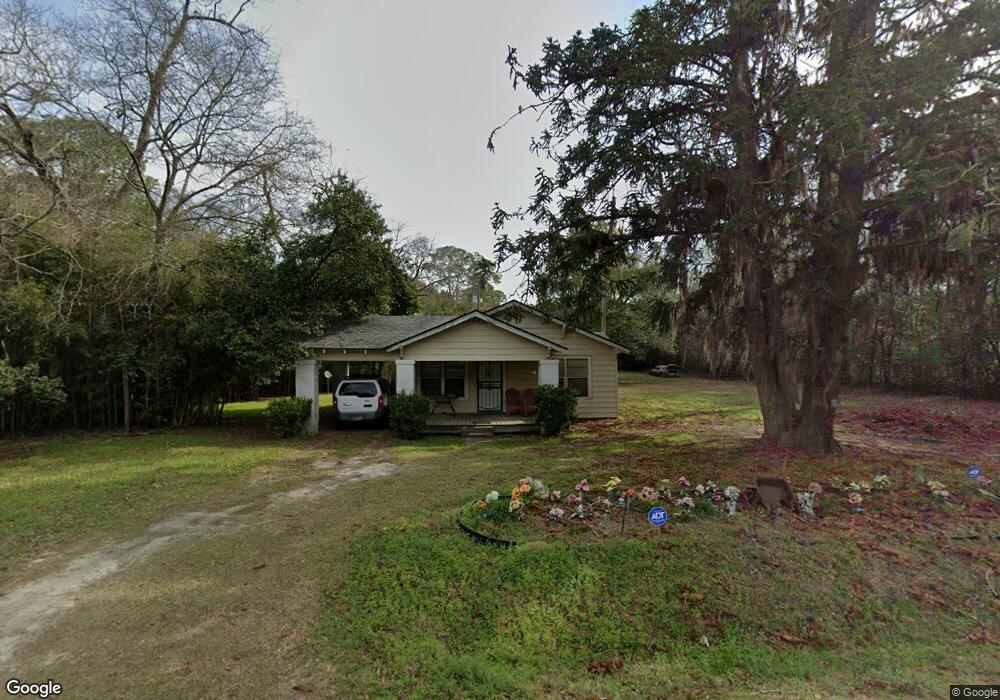 1227 Tallokas St, Moultrie, GA 31768 - photo 1