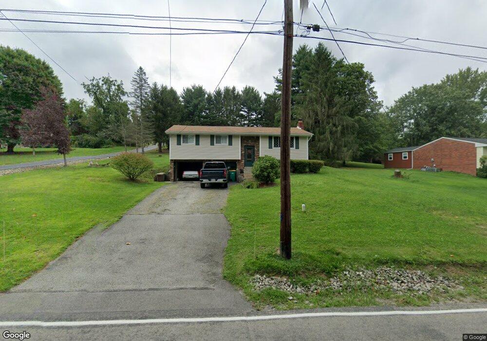 914 Thomas 84 Rd, Eighty Four, PA 15330 - photo 1