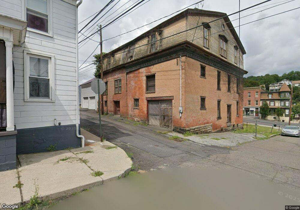 1108 Centre St unit 10, Ashland, PA 17921 - photo 1