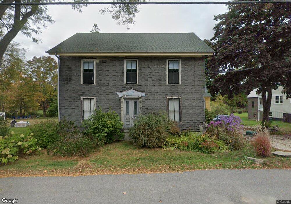 33 W Main St, Yarmouth, ME 04096 - photo 1
