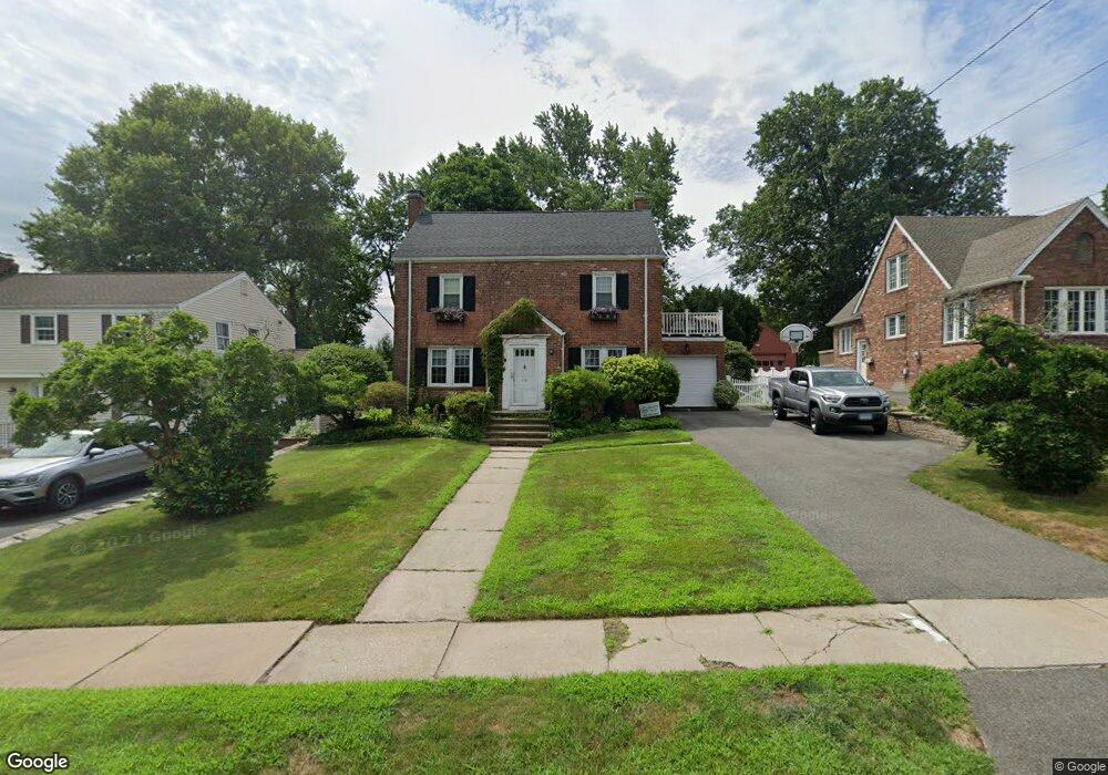 176 Clearfield Rd, Wethersfield, CT 06109 - photo 1