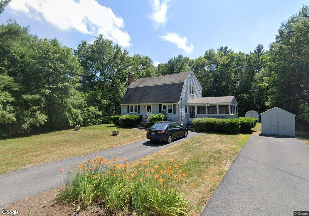 2 Old Main St, Carver, MA 02330 - photo 1