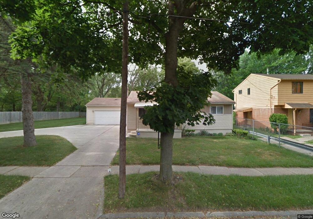 417 W Bundy Ave, Flint, MI 48505 - photo 1
